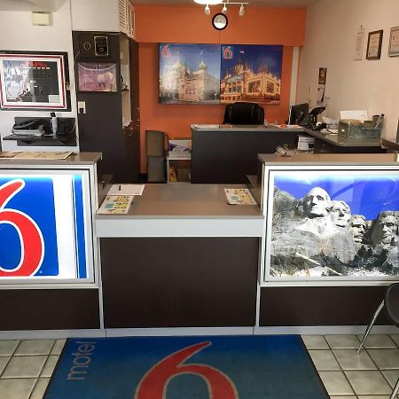 Motel 6-Mitchell, Sd Buitenkant foto