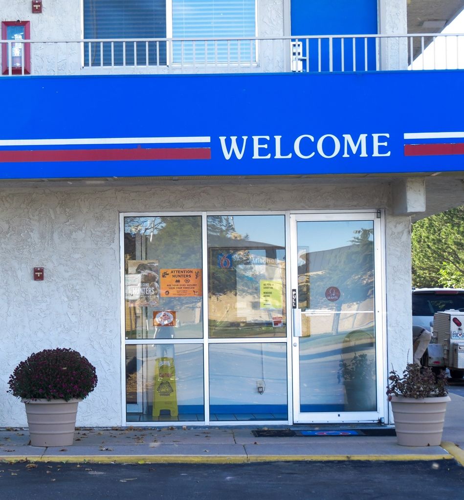 Motel 6-Mitchell, Sd Buitenkant foto