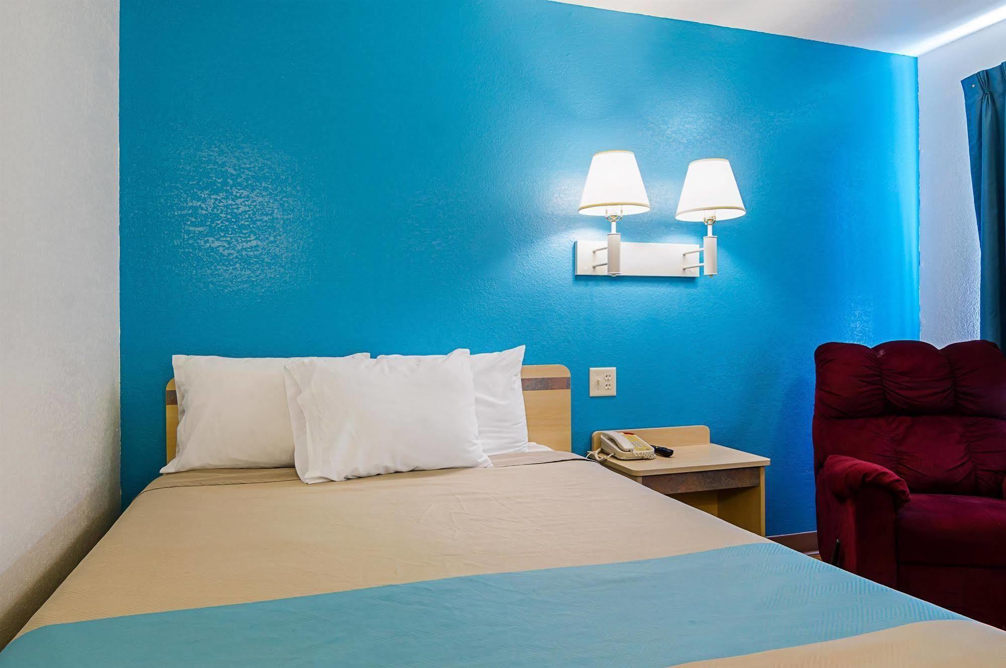 Motel 6-Mitchell, Sd Buitenkant foto
